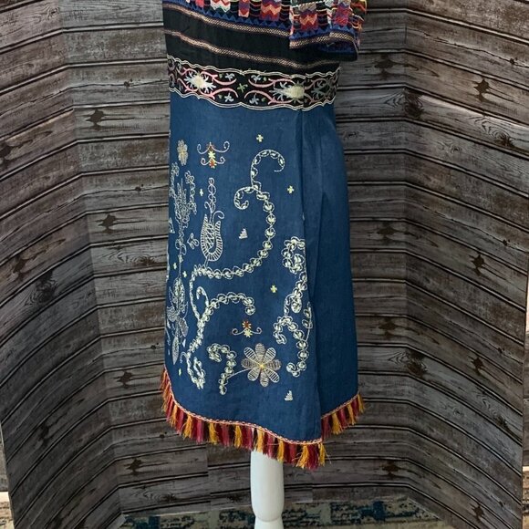 V CHRISTINA Boho Embroidered Denim Dress - Picture 8 of 8